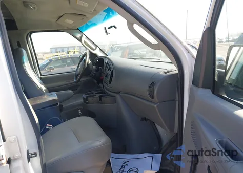 2006 Ford E-250 Commercial/Recreational z USA, uszkodzony, nr VIN 1FTNE24L96HA98253